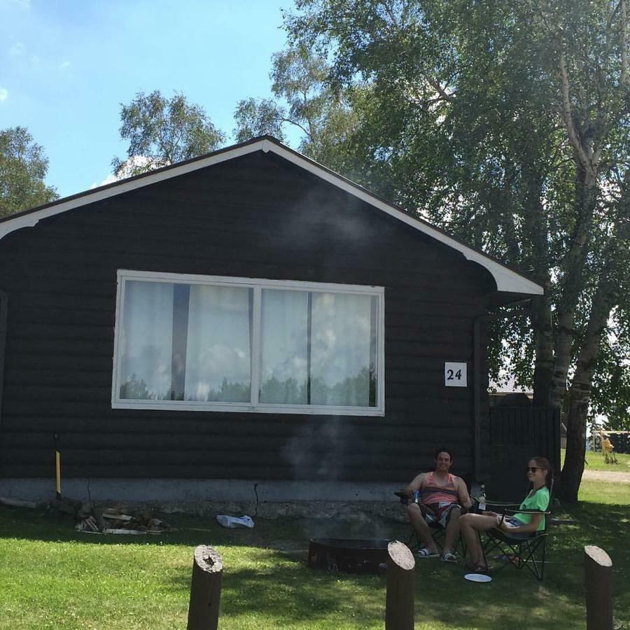 Kenosee Park Kenosee Inn & Cabins المظهر الخارجي الصورة